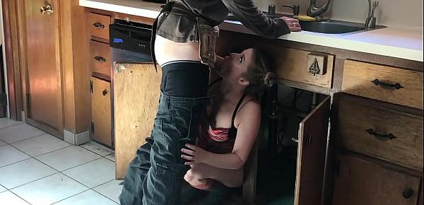  lucky plumber fucked by teen - Erin Electra